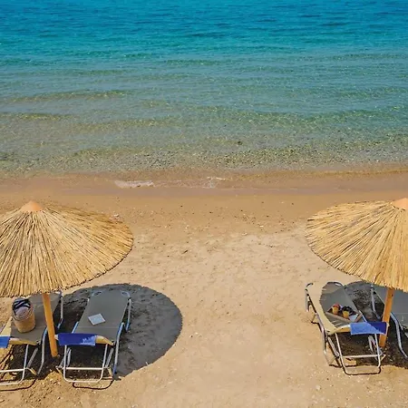 فيلة Perla Beach *